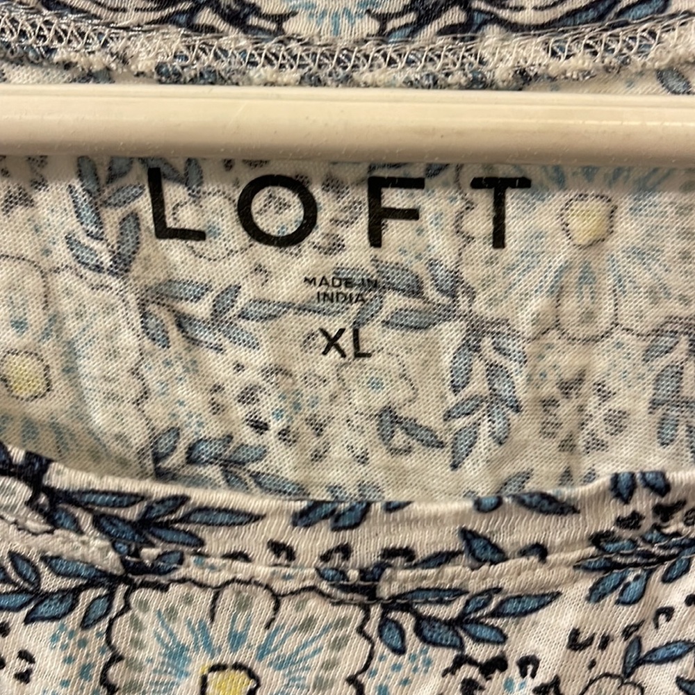 LOFT Patterned Tank - Picture 4 of 4